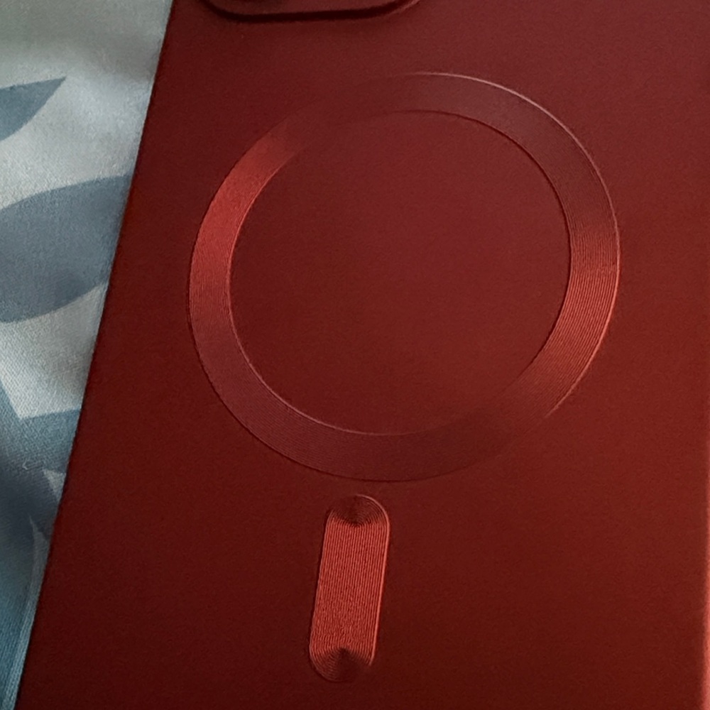 Magnetic Rose Phone Case - Picture 3 of 3
